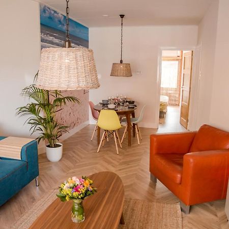 Beachhouse Anna, 1 Minute Walk To The Beach And Centre Of Katwijk, Free Private Parking Next To The House ! カトウェイク・アーン・ゼー エクステリア 写真